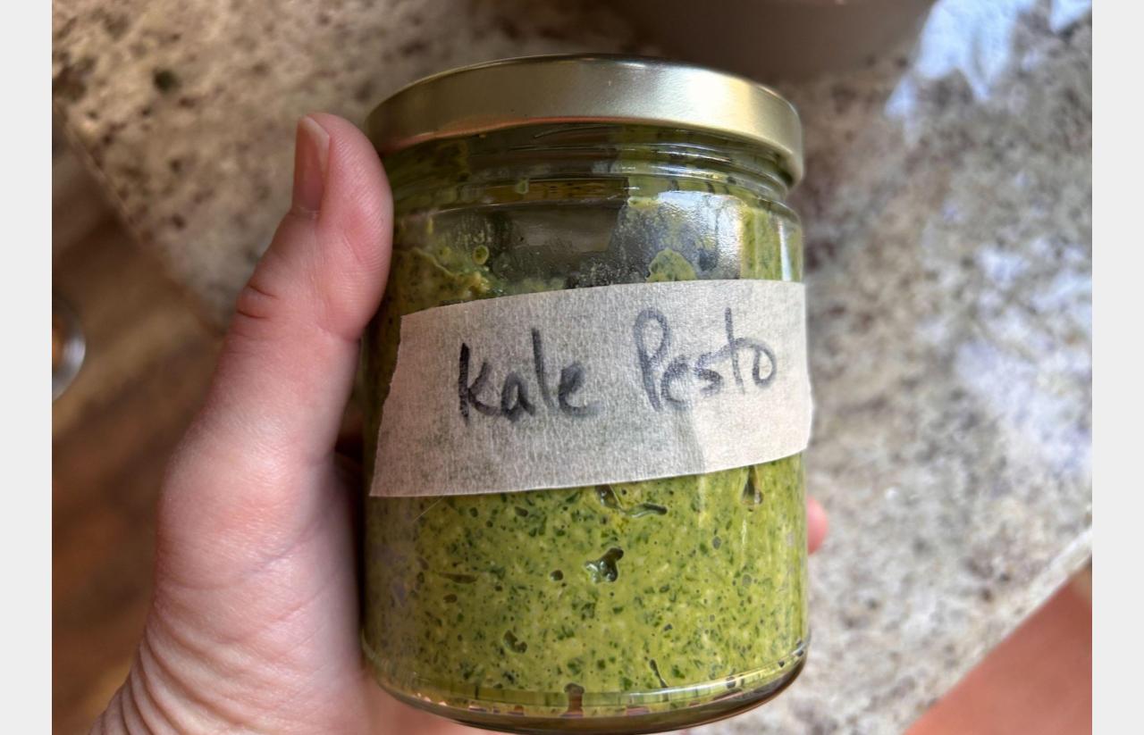 miso kale pesto